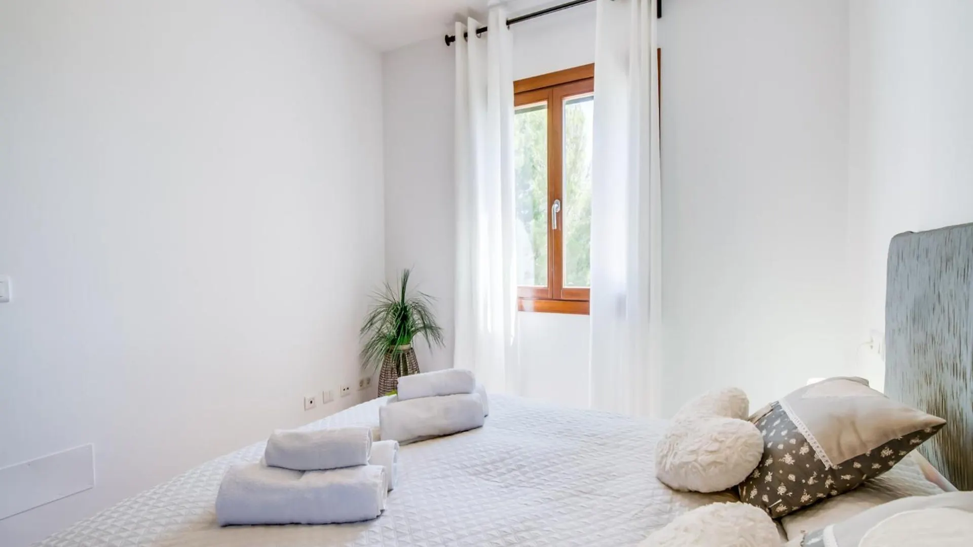 Apartment With Private Swimming Pool Alcúdia 0*,  Spanyolország