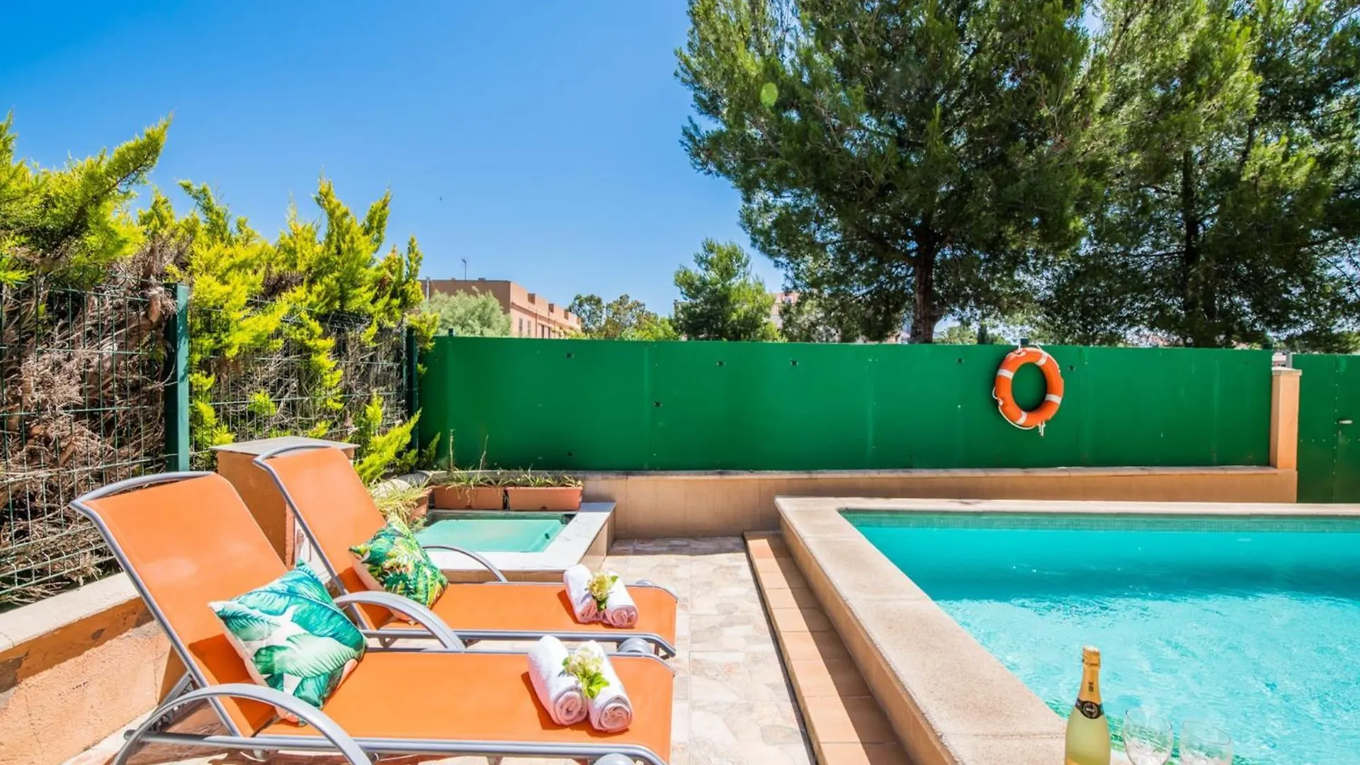 Apartment With Private Swimming Pool Alcúdia 0*,  Spanyolország