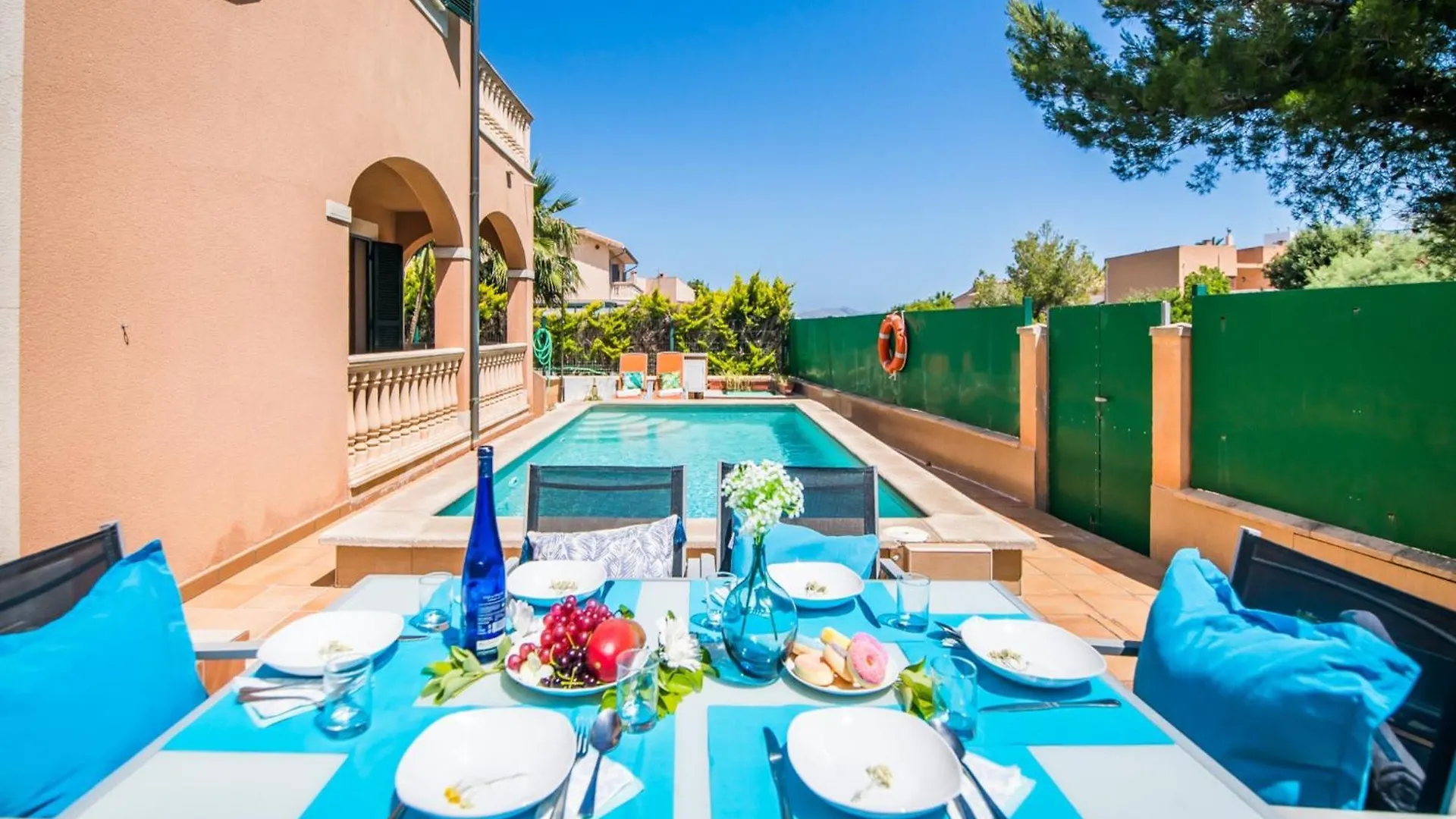 Apartment With Private Swimming Pool Alcúdia