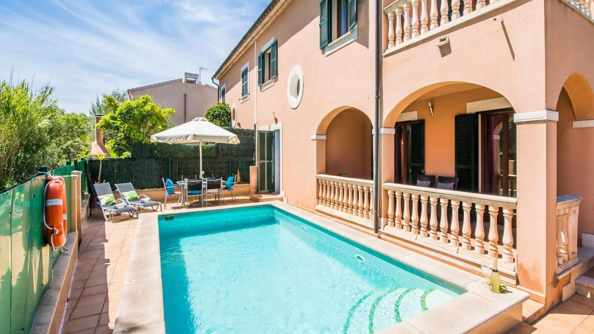Nyaraló Apartment With Private Swimming Pool Alcúdia