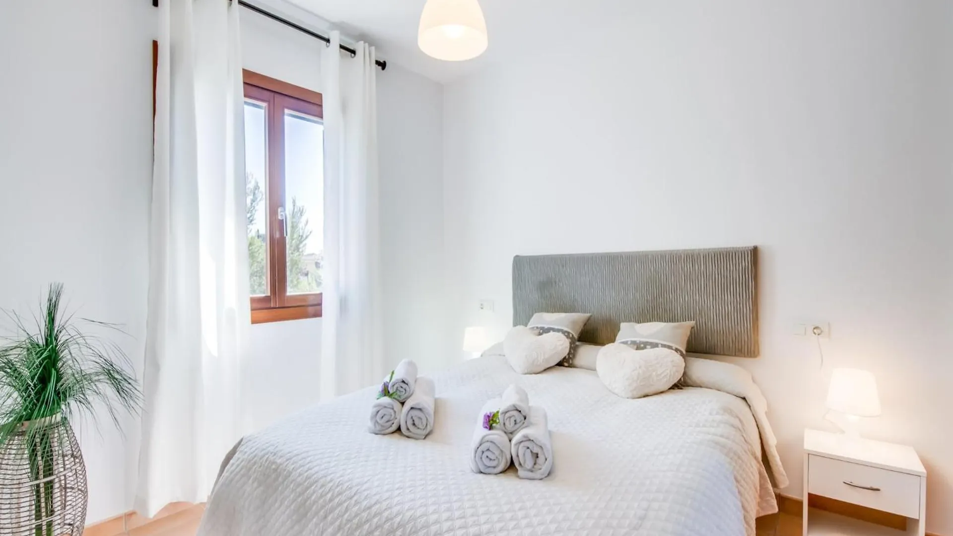 Nyaraló Apartment With Private Swimming Pool Alcúdia