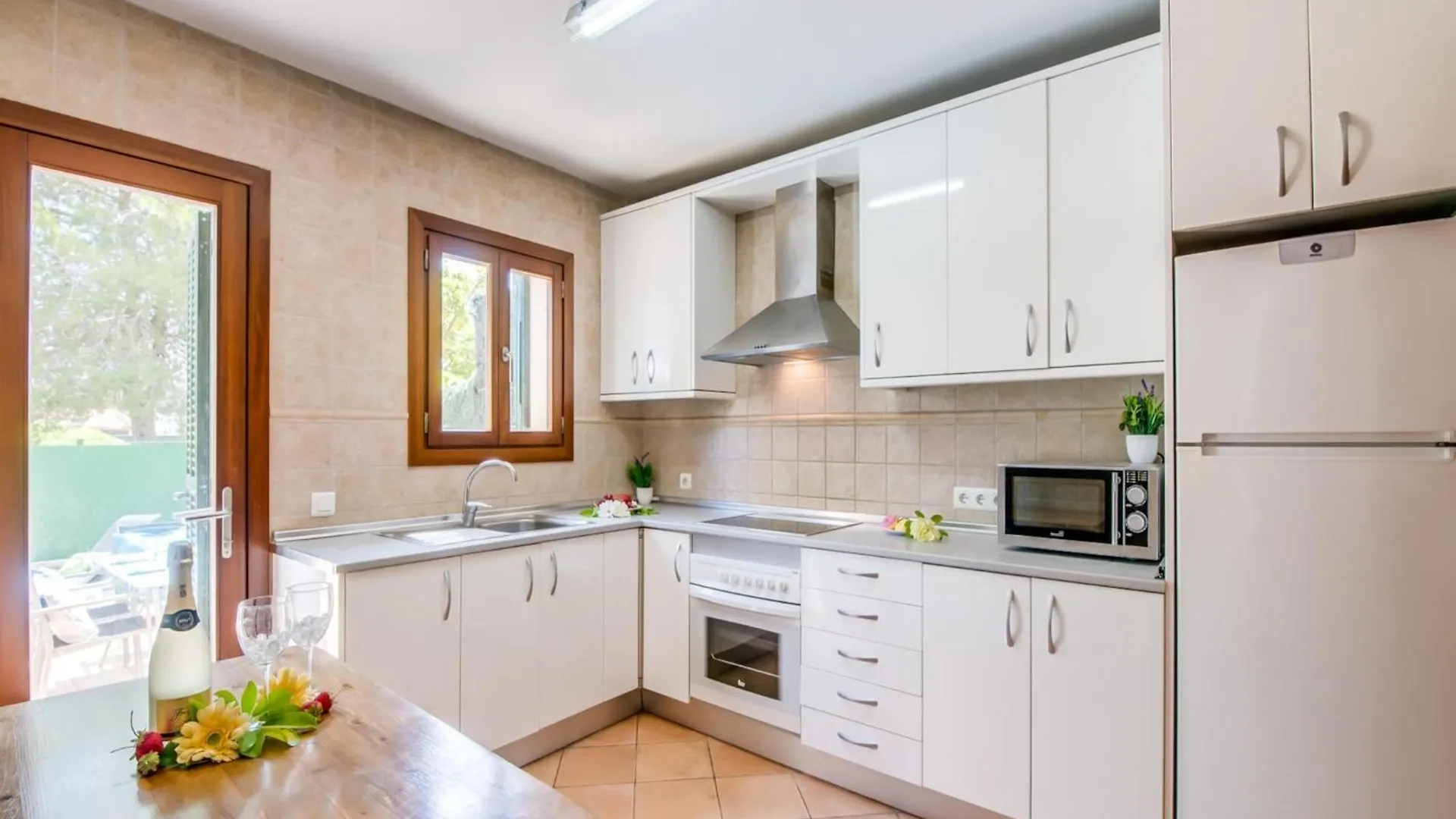 Apartment With Private Swimming Pool Alcúdia Nyaraló